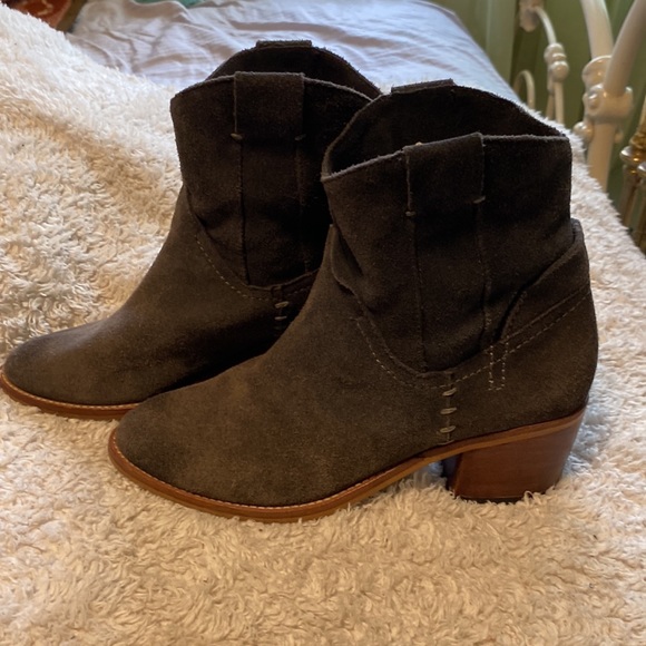 {Anthro} Dolce Vita “Graham” Slouchy Suede Bootie - Picture 3 of 13